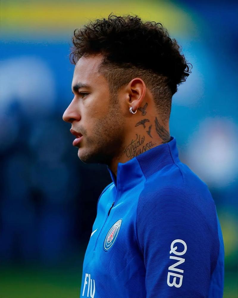 冷门夜？天空预测本轮英超：枪手平维拉，曼城红军热刺全输球（英超或迎冷门夜？天空体育预测：阿森纳平维拉，曼城、利物浦、热刺皆告负）