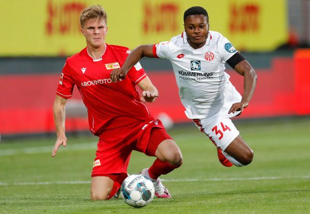 沃尔特马德：萨内的左脚并不常见，他能制造威胁和进球