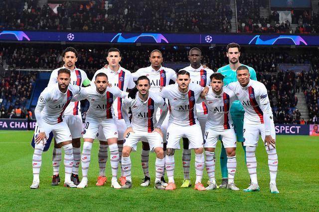 米兰客场挑战都灵队，意甲第14轮凌晨开战（意甲第14轮凌晨打响：米兰客场对阵都灵）