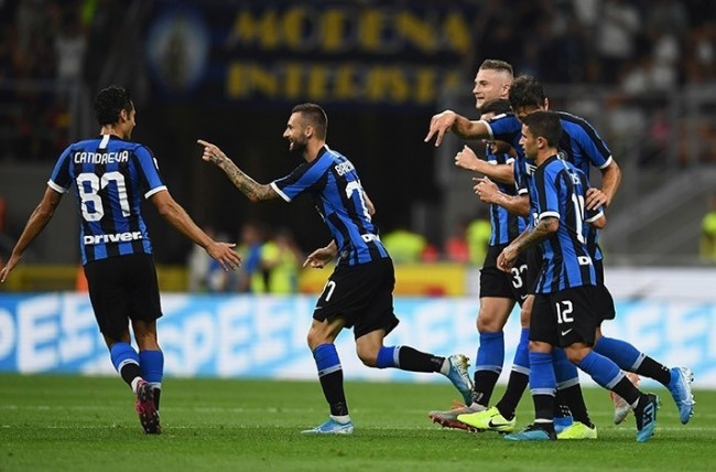 意甲联赛球队表现对比分析（意甲各队表现对照评析）