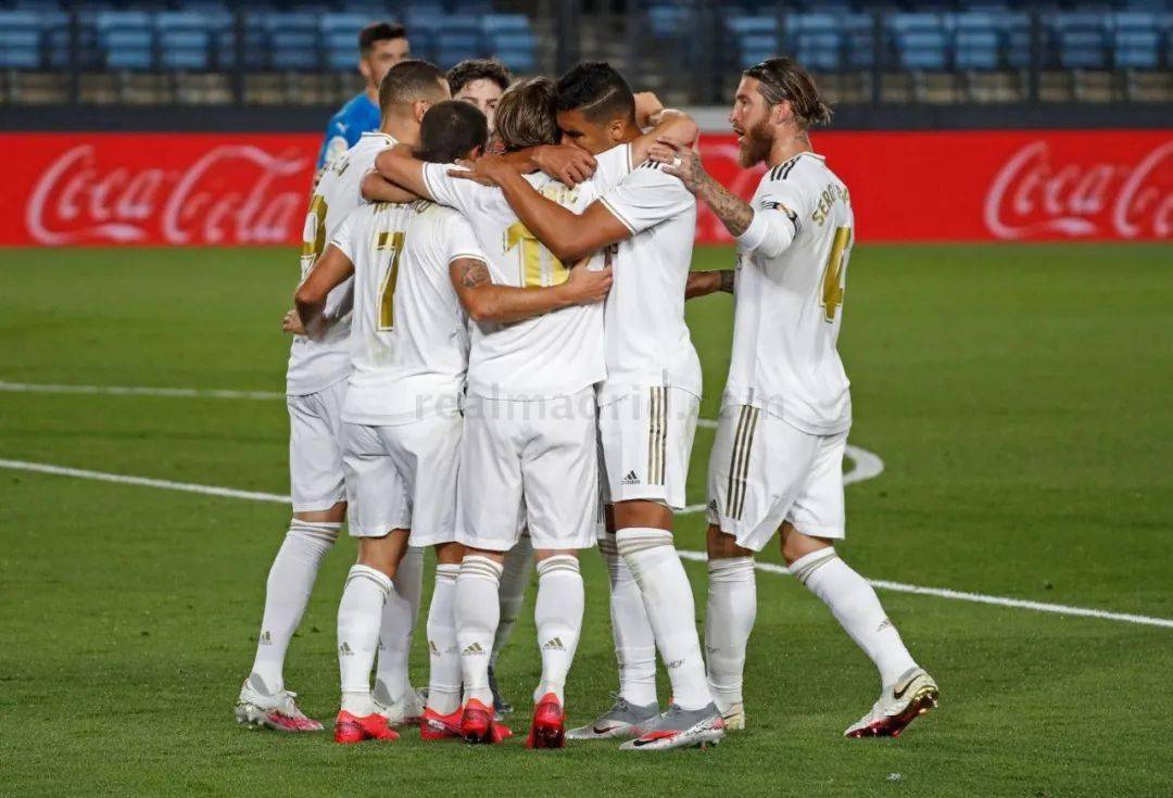 梅西是否参加世界杯？斯卡洛尼：我不知道；踢安哥拉他会出场（斯卡洛尼：梅西世界杯参赛未定，对阵安哥拉将出场）