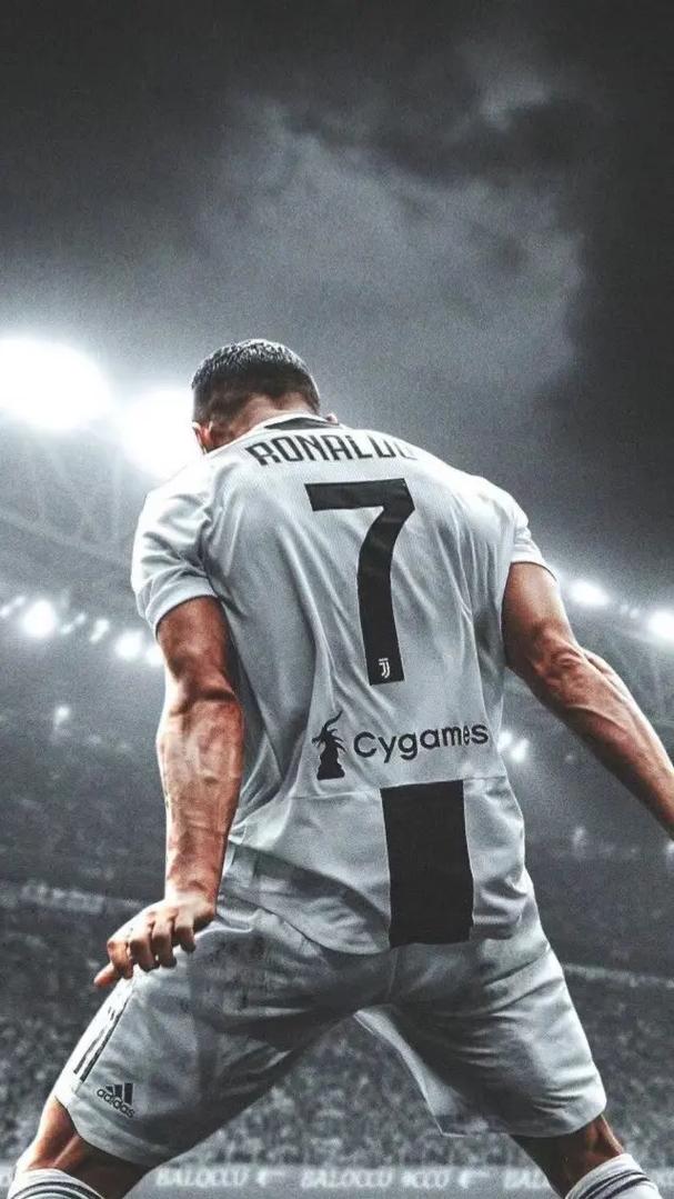 里夫斯：虽然文班缺席但福克斯状态正佳，我们要坚决执行战术