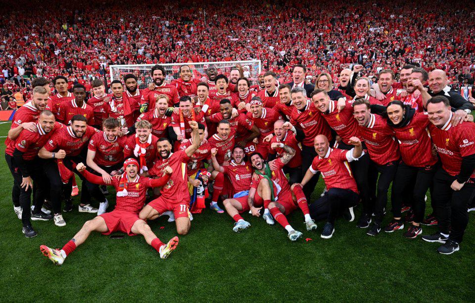 里贝里社交媒体分享与齐达内合照（里贝里在社交平台晒与齐达内合影）