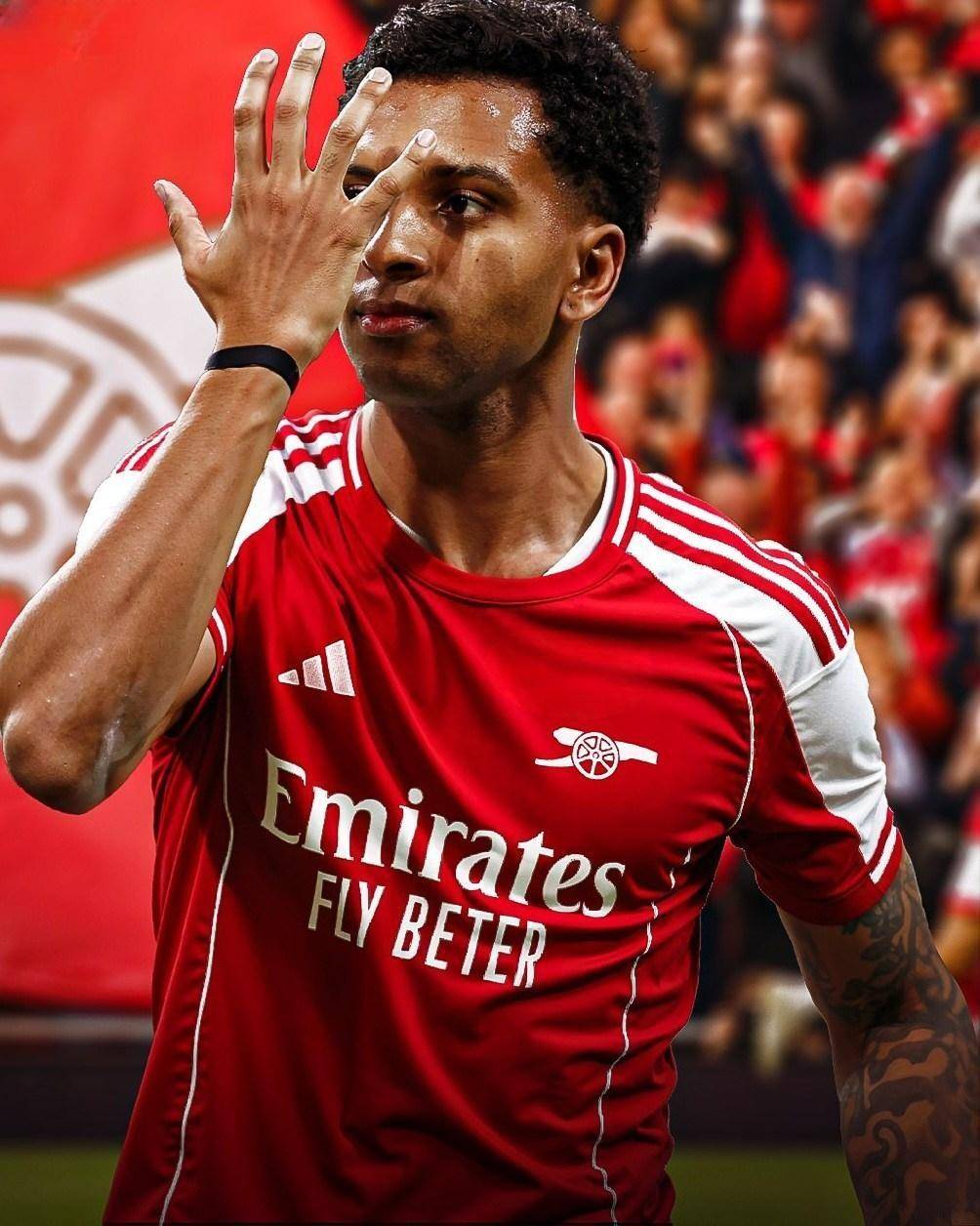 记者：今年是浙江队的过渡赛季，明年球队将重新组建