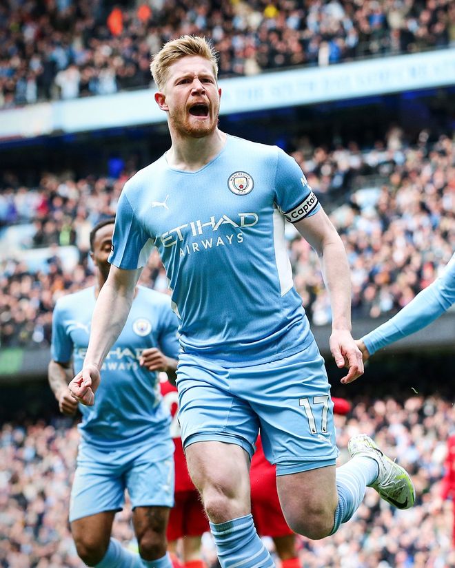 第四次，曼联错失进入欧冠区的机会。